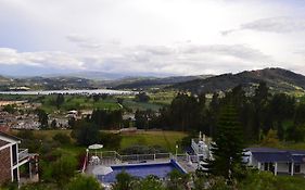 Miravalle Suites